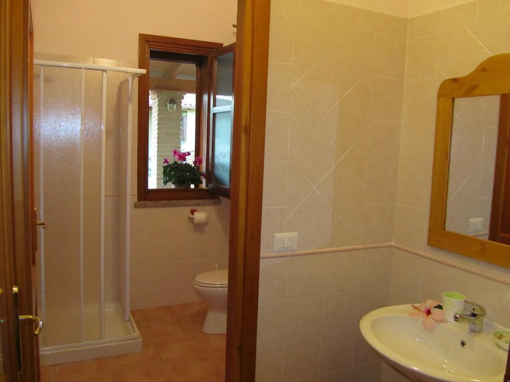 Agriturismo Sa Tiria Teulada Habitación foto